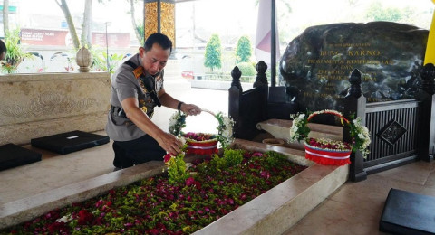 Kapolri Jadikan Ziarah ke Makam Presiden RI Terdahulu Momentum Refleksi Nilai Kebangsaan